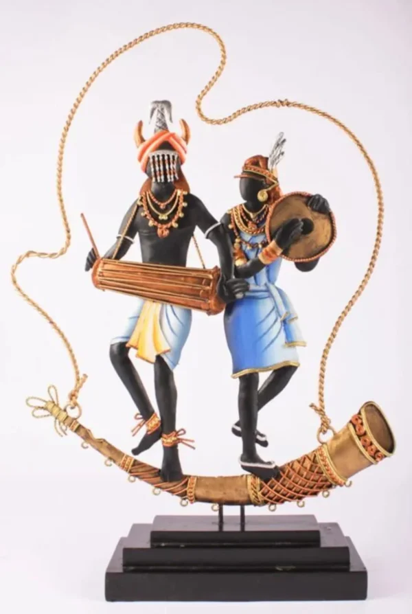 A couple on Trumph Bastar Art